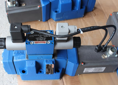 河北Rexroth比例閥代理商 化工機(jī)械與塑料工業(yè)專(zhuān)用設(shè)備的可靠服務(wù)伙伴